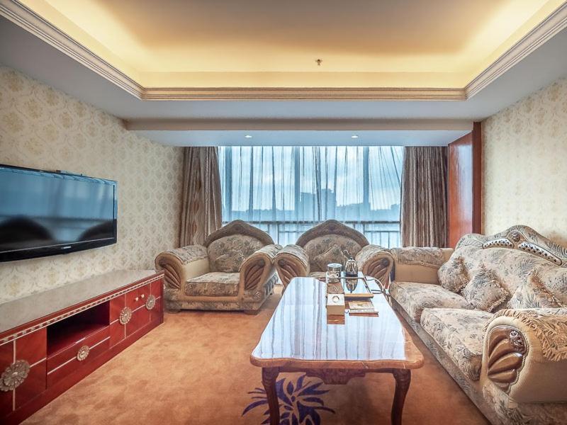 Vienna Hotel Foshan Chancheng Zumiao Branch Екстер'єр фото